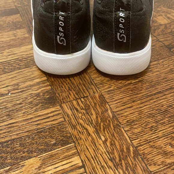 Sparkling Sneakers $16 - Picture 4 of 6